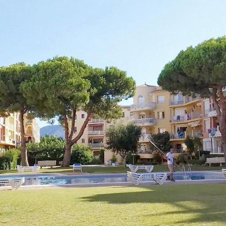 エンプリアブラバApartamento Renovado, Luminoso, A 300M De La Playaアパートメント エクステリア 写真